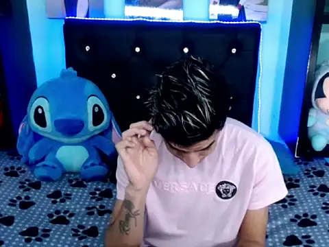 x oliver x online show from 09-17-25, 04:14