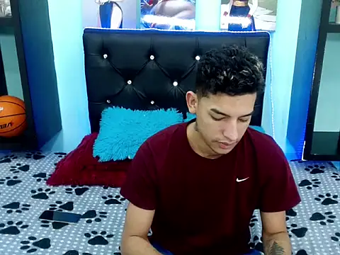 x oliver x online show from 09-25-25, 03:32