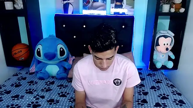 x oliver x online show from 09-28-25, 03:56