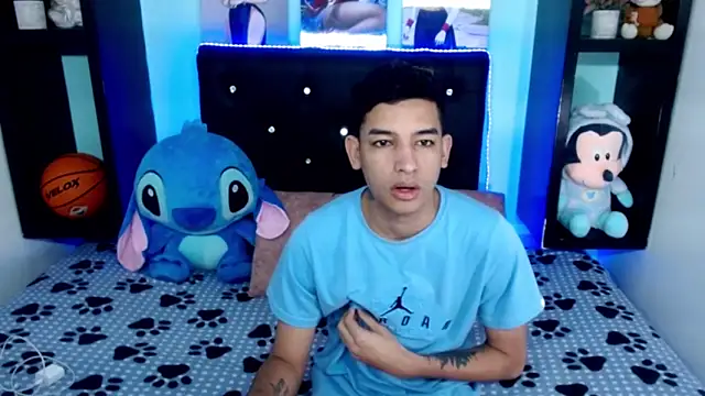 x oliver x online show from 10-01-25, 04:18