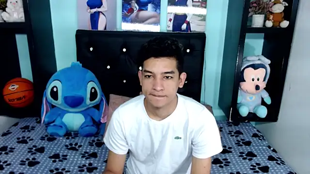 x oliver x online show from 10-28-25, 03:10