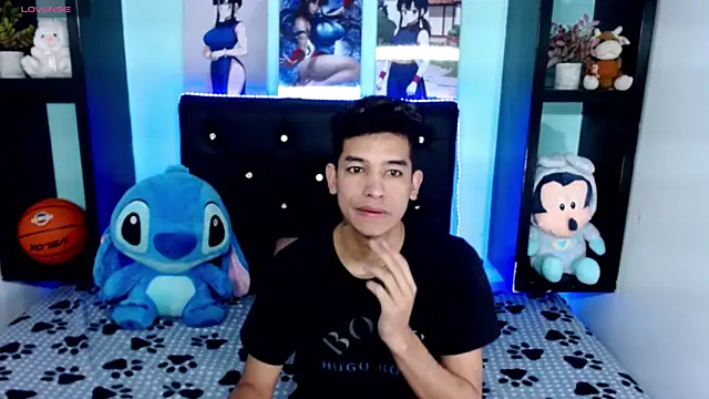 x oliver x online show from 10-29-25, 04:15