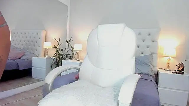 ScarlettGonzalez  online show from 10-25-25, 08:03