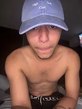 Snapshot of Mlkrrp chatting on 09-29-25, 12:27 Mlkrrp online show from 09-29-25, 12:27