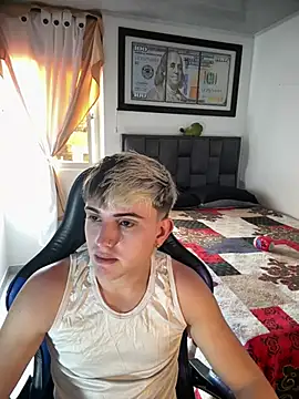Justin trevor1 online show from 06-17-26, 08:43