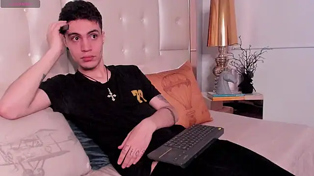 dark sun302 online show from 02-07-26, 09:40