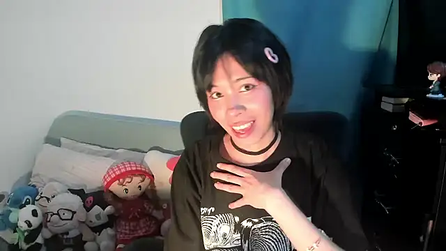 dolliette24 online show from 09-18-25, 12:23