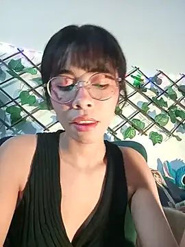 dolliette24 online show from 05-17-26, 05:38