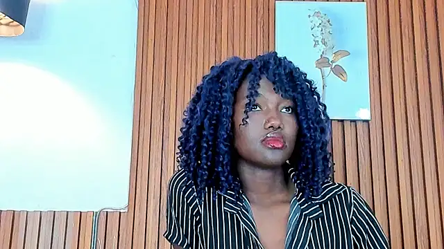 Evaa 18 online show from 09-15-25, 05:46