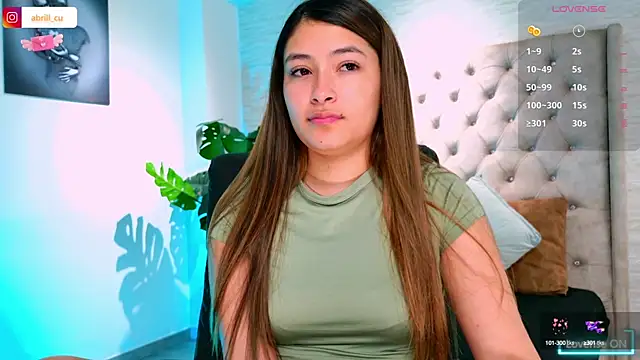 Abrill cute online show from 10-20-25, 01:00