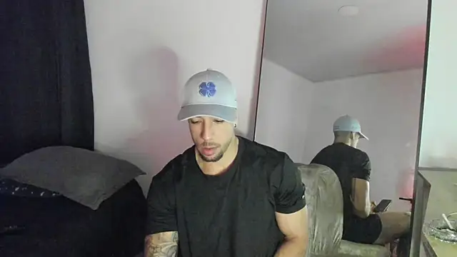 ThiagoLugo online show from 10-07-25, 03:14