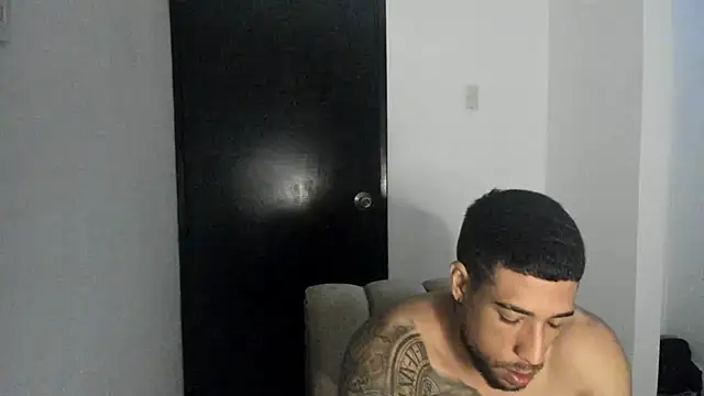 ThiagoLugo online show from 05-04-26, 03:02