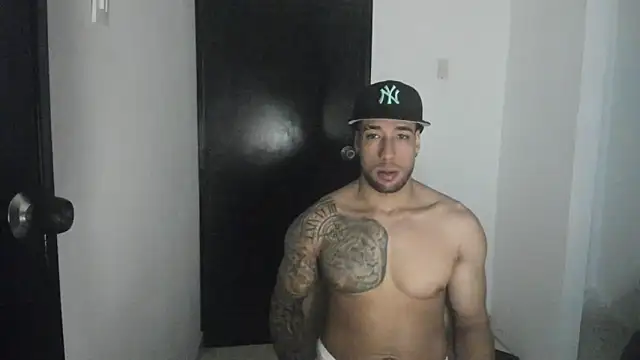 ThiagoLugo online show from 06-17-26, 04:08