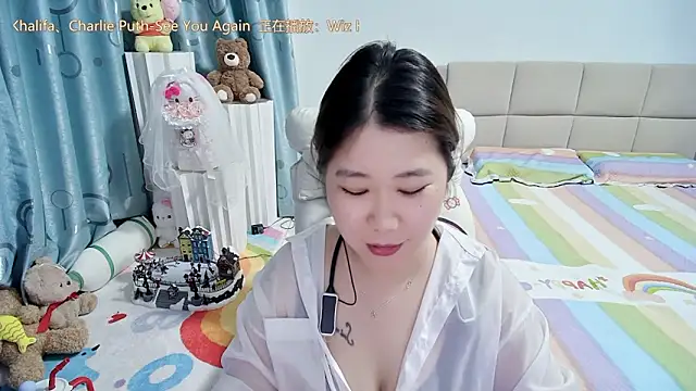 Onlyxixi online show from 05-04-26, 01:07