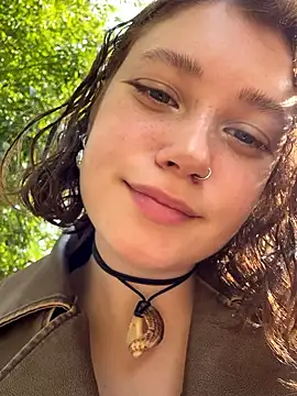 lucy-joy online show from 09-17-25, 09:22