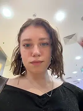 lucy-joy online show from 10-10-25, 09:30