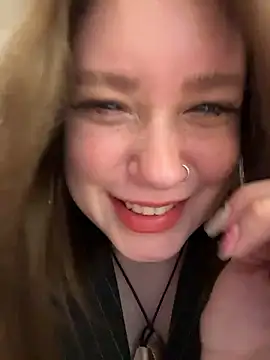 lucy-joy online show from 01-11-26, 09:25