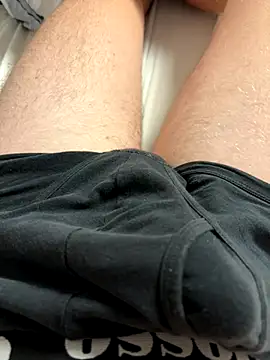 Snapshot of sexyman04 chatting on 12-01-25, 04:12 sexyman04 online show from 12-01-25, 04:12