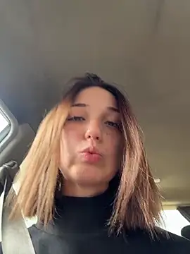 DollyTall online show from 10-11-25, 08:46