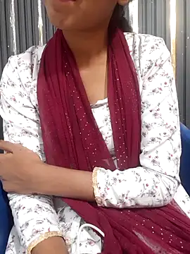 Snapshot of AnkitaDevi chatting on 11-17-25, 05:13 AnkitaDevi online show from 11-17-25, 05:13