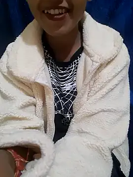 Snapshot of AnkitaDevi chatting on 11-29-25, 03:31 AnkitaDevi online show from 11-29-25, 03:31