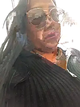 Snapshot of Arena_13 chatting on 02-24-26, 06:06 Arena 13 online show from 02-24-26, 06:06