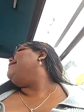 Snapshot of Arena_13 chatting on 03-05-26, 06:26 Arena 13 online show from 03-05-26, 06:26