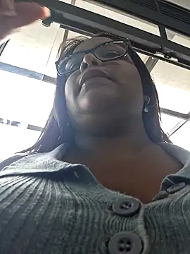 Snapshot of Arena_13 chatting on 03-25-26, 05:41 Arena 13 online show from 03-25-26, 05:41