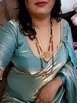 Snapshot of Niharika555 chatting on 04-13-26, 07:36 Niharika555 online show from 04-13-26, 07:36