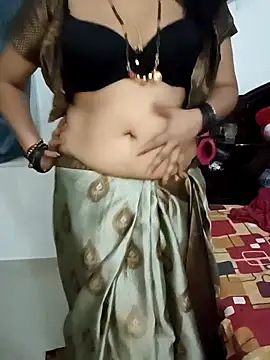 Snapshot of Niharika555 chatting on 04-18-26, 06:45 Niharika555 online show from 04-18-26, 06:45