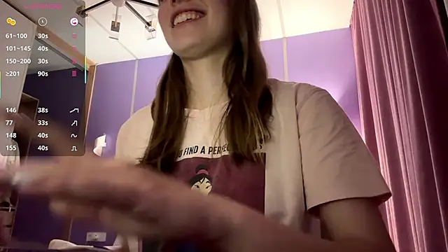 LinaMoonBlessed online show from 05-17-26, 01:40