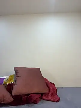 Snapshot of MaxDell chatting on 03-16-26, 05:39 MaxDell online show from 03-16-26, 05:39