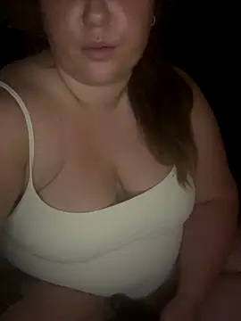 Snapshot of roxey-1997 chatting on 09-26-25, 08:46 roxey-1997 online show from 09-26-25, 08:46