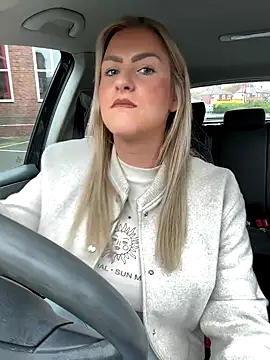 Charleigh xx online show from 10-14-25, 02:51