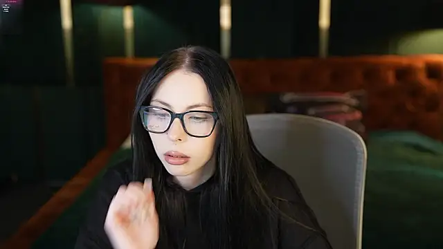 VivianSweet  online show from 03-19-26, 11:25