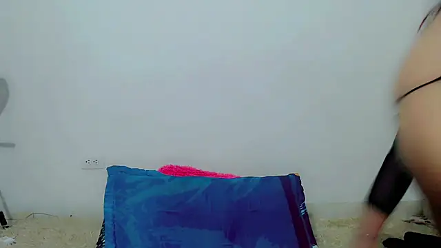 samanthaa hot  online show from 02-24-26, 07:45