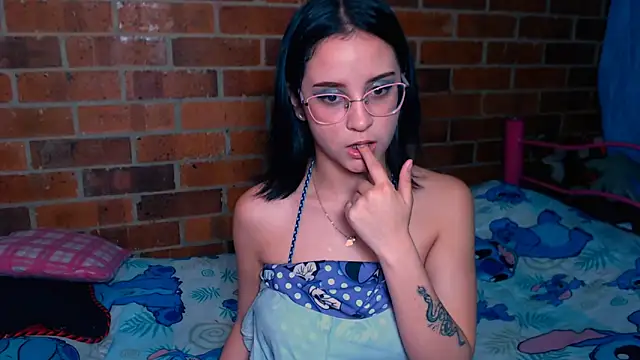 danaiisabella online show from 11-10-25, 02:32