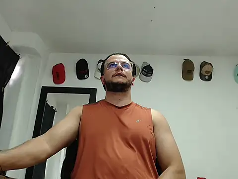 cloudsxxx online show from 02-17-26, 09:32