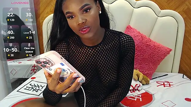 Snapshot of mariahsugarr chatting on 09-14-25, 06:01 mariahsugarr online show from 09-14-25, 06:01