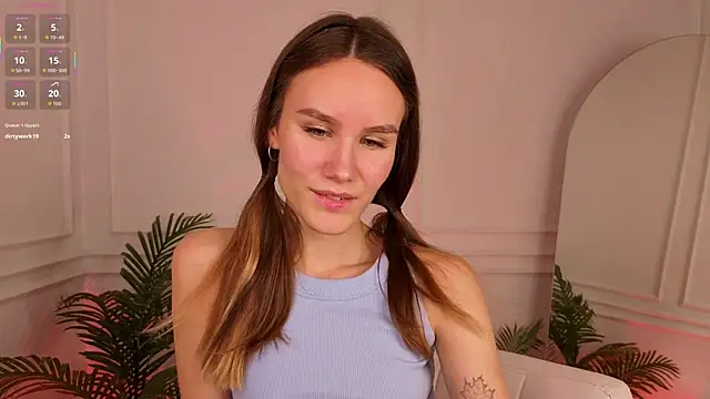  Clare Florence  online show from 10-12-25, 01:54