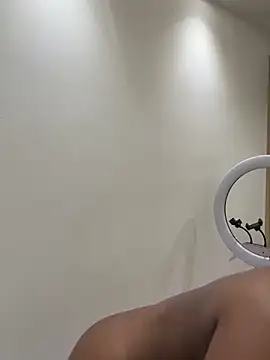 Elie-3 online show from 10-26-25, 02:06