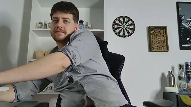 Snapshot of aaron_nvk chatting on 10-30-25, 09:26 aaron nvk online show from 10-30-25, 09:26