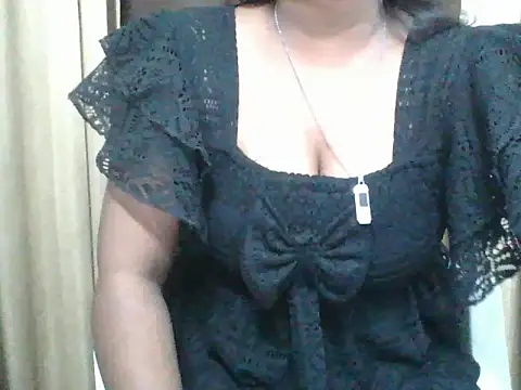 hotpayal001 online show from 11-08-25, 07:23