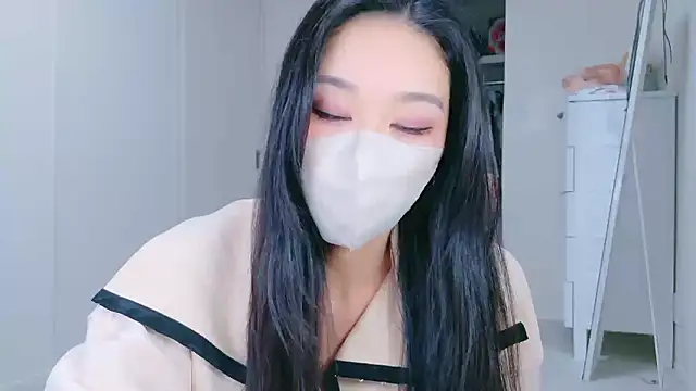 ramuchan desu online show from 10-21-25, 01:34