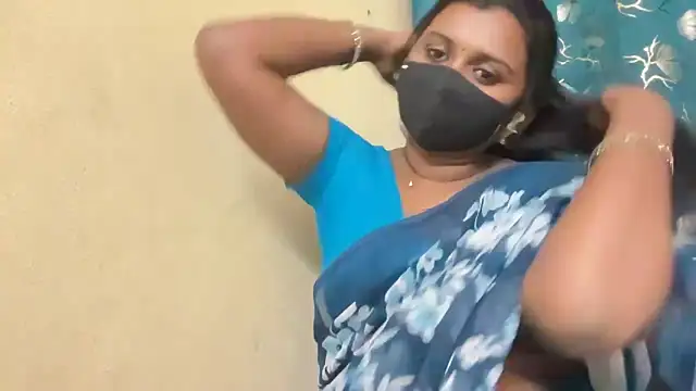 Pavani-Sexy online show from 04-19-26, 08:24