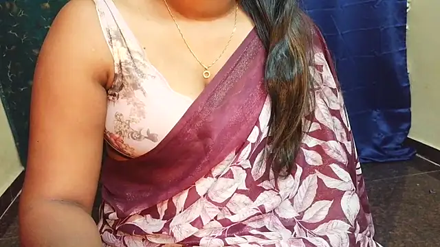 Pavani-Sexy online show from 06-23-26, 01:53