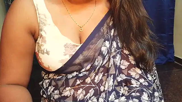 Pavani-Sexy online show from 06-27-26, 04:06