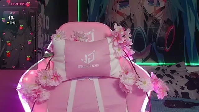 MilkMeSoftly online show from 09-09-25, 08:14