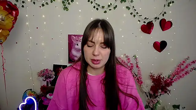 Amanda Bright  online show from 02-25-26, 06:45