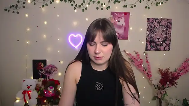 Amanda Bright  online show from 05-10-26, 08:52